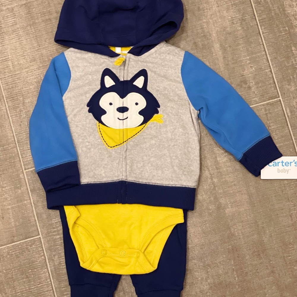 Carter’s 3 piece set.  NWT 6M